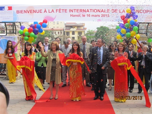 Un espace du livre francophone inauguré à Hanoi